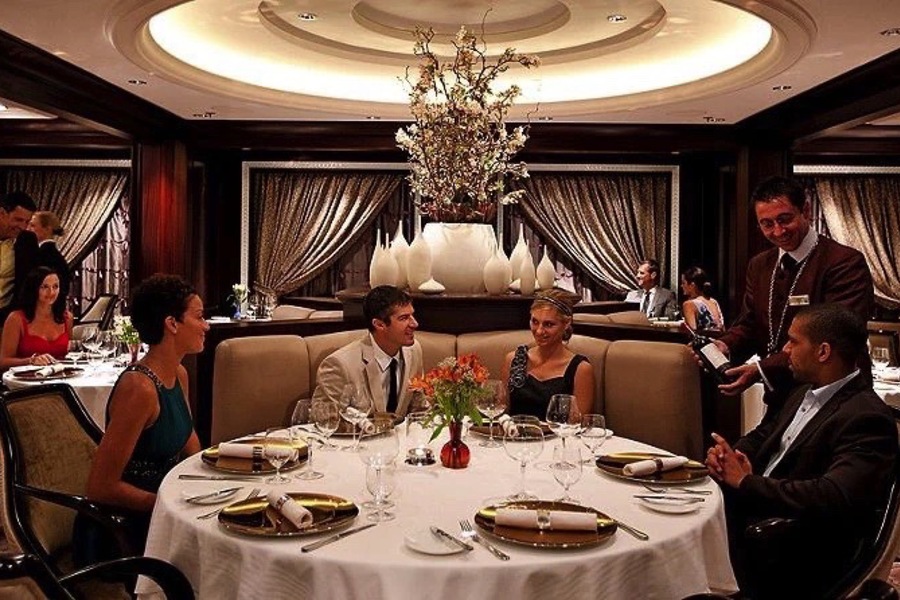 Celebrity Cruises Murano 1.jpg